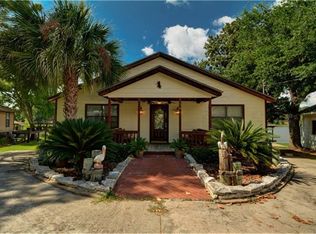 249 New Cove Dr, Livingston, TX 77351