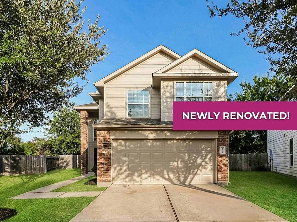 3323 Gold Star Dr