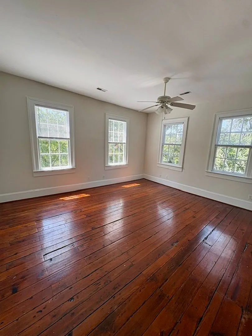 154 Smith Street — Photo 3