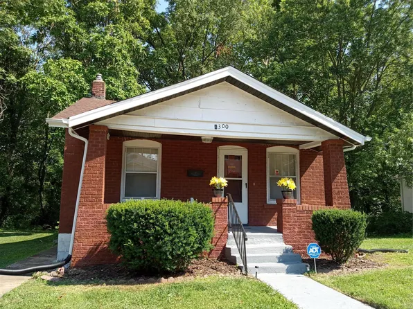 4300 Ravenwood Ave, Saint Louis, MO 63121