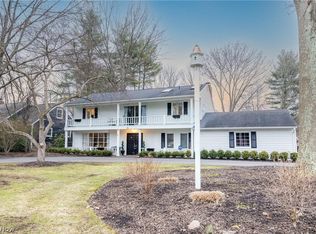 55 Carriage Stone Dr, Chagrin Falls, OH