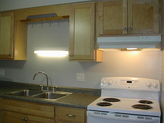 3rd image of 249 Brookridge Ct APT 1