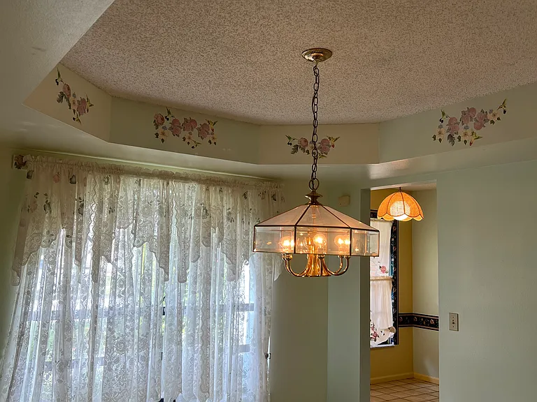 10440 Tara Dr — Photo 7