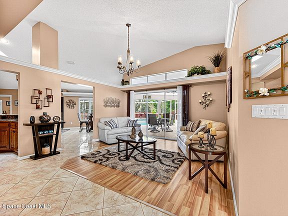 5th image of 5122 Cocoplum Ave