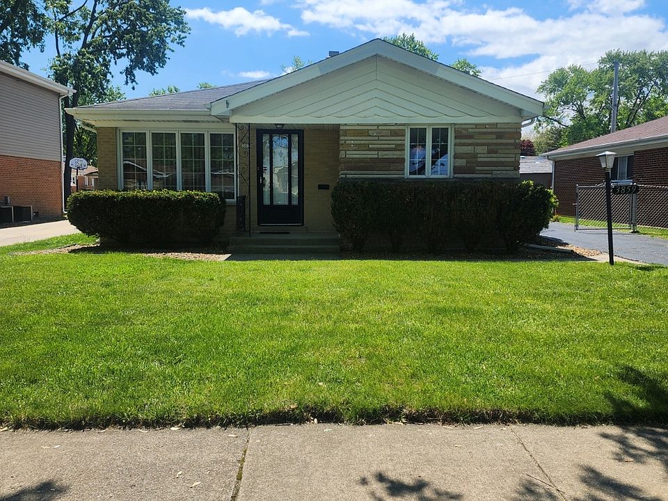 1st image of 3859 153rd St