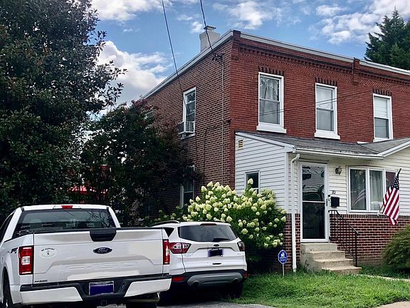 3rd image of 20 N Sycamore Ave