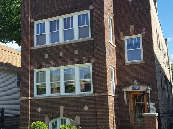 7654 Monroe St APT 2, Forest Park, IL 60130