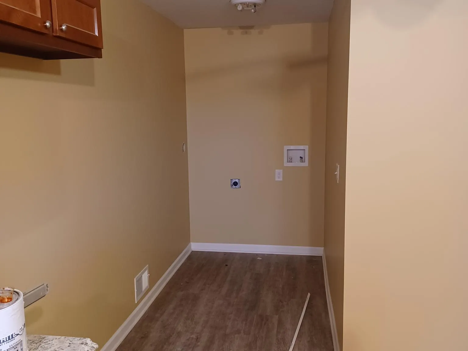 3 bed, 936 sqft, $1,350 — Photo 4