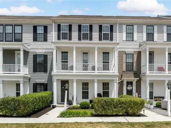 1606 Hastings Park Dr, Bridgeville, PA 15017