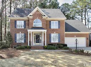 214 Lansbrooke Ln, Apex, NC 27502