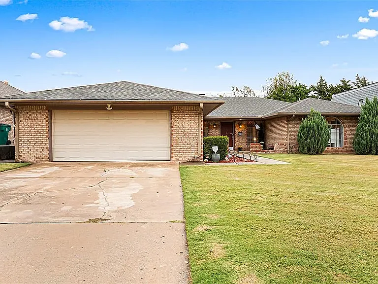 11521 Carriage Dr — Photo 7