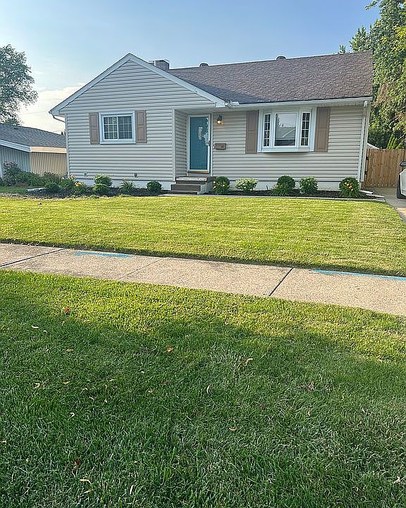 1st image of 681 Midfield Dr