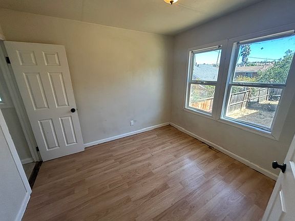 5th image of 476 Sonoma Blvd APT 3