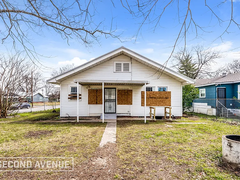 2800 Avenue H — Photo 20