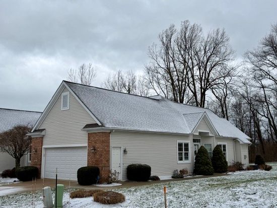 2007 Chatham Dr, Fairview, PA 16415