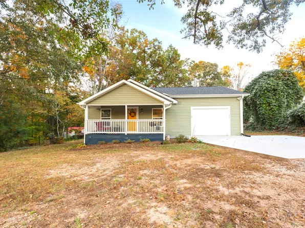 1010 W North Broad St, Walhalla, SC 29691