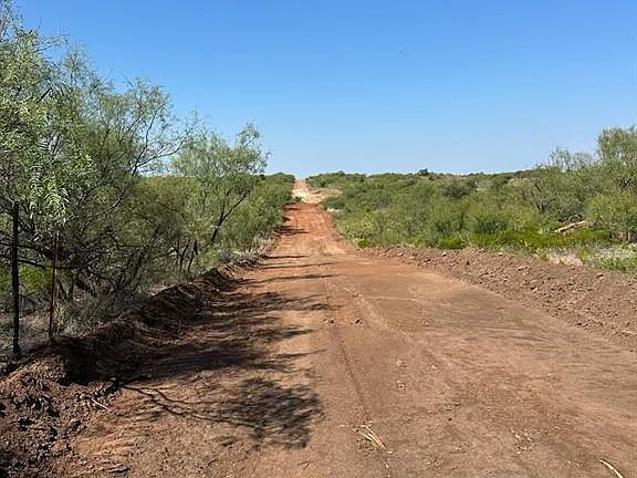 4th image of 63 N 1870th Rd