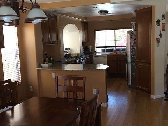 3rd image of 6654 Octave Ave