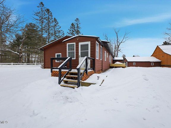 4th image of 116 Medbury Road