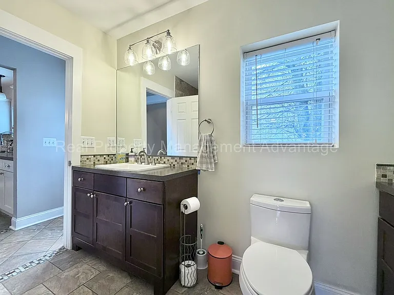 2705 Inman St — Photo 19