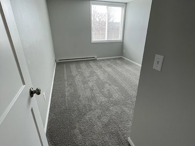 Countryside Apartments — Photo 14