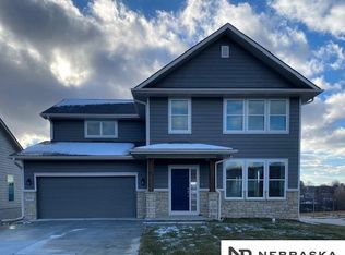 8950 S 21st St, Bellevue, NE 68147