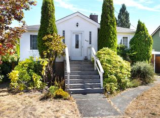 425 White St, Ladysmith, BC V9G 1T4