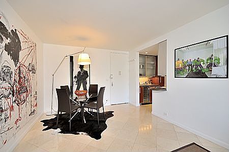 2nd image of 200 E 61st St APT 6C
