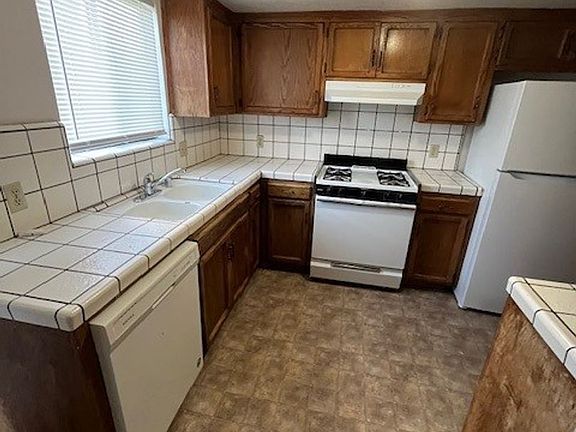 5th image of 4142-4148 W Cypress St #4144