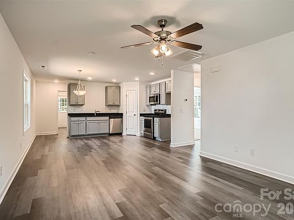 3rd image of LOT 1 Kingfield Dr