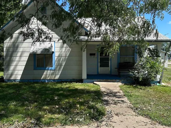 522 N Dakota St, Superior, NE 68978