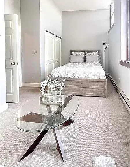 917 Madison St #209 — Photo 1