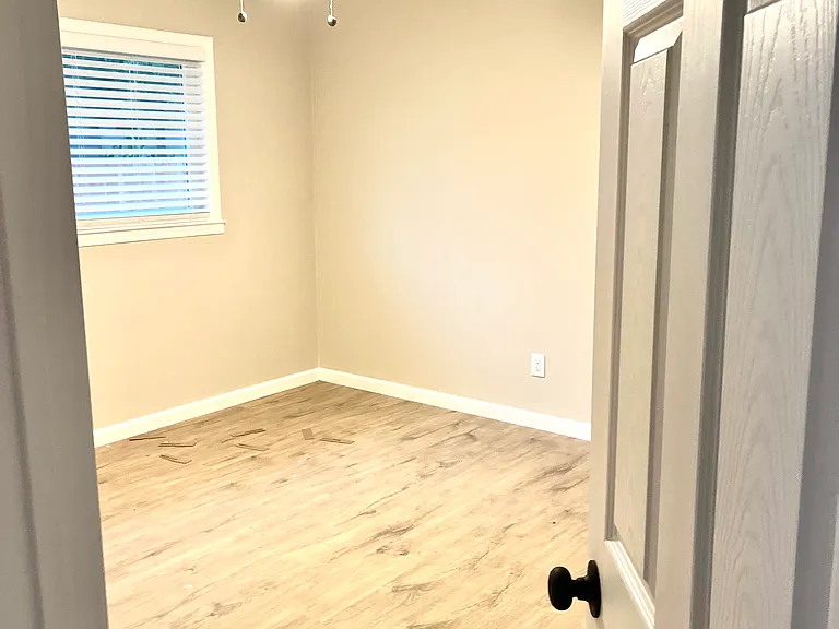 1166 Franzel Rd — Photo 14