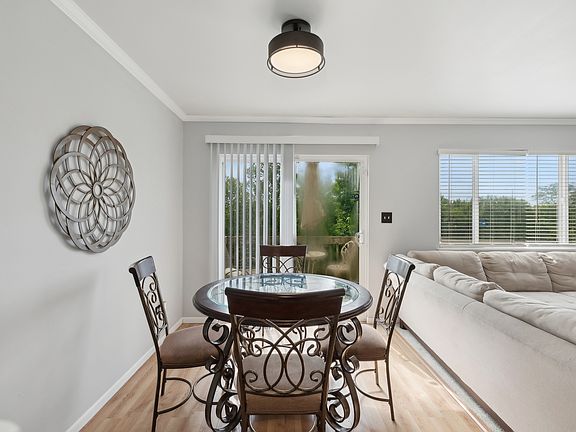 5th image of 22924 Westwind Dr