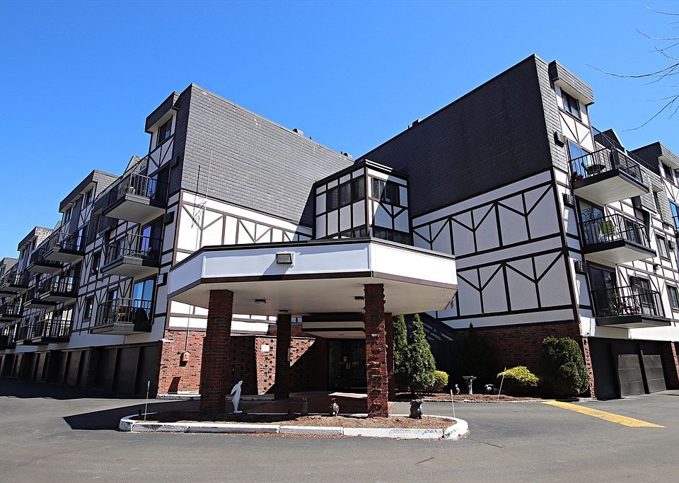 1st image of 9 Broadway APT 222
