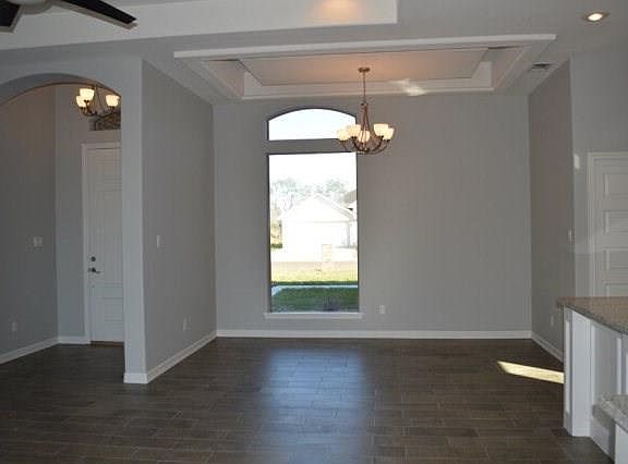 2nd image of 1607 Lookout
