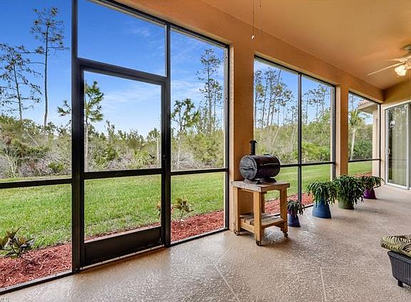 2nd image of 20850 Torre Del Lago St