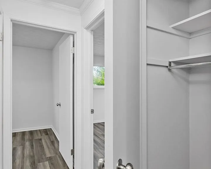 835 Constitution Ave — Photo 14