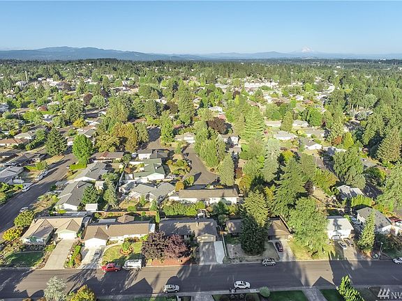 3rd image of 4523 NE 26th Ave