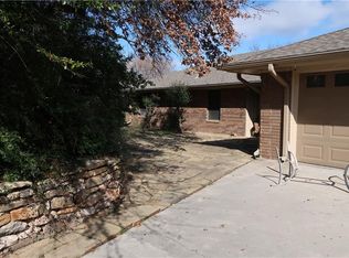 11 Creekwood Trl, Bowie, TX 76230