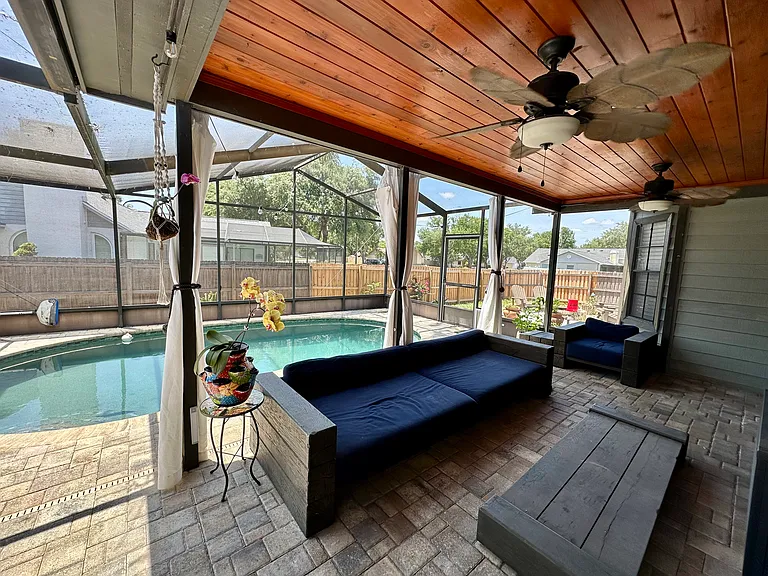 1041 Sawyers Ct — Photo 25