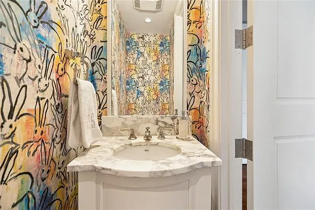 700 Magazine St #515 — Photo 25