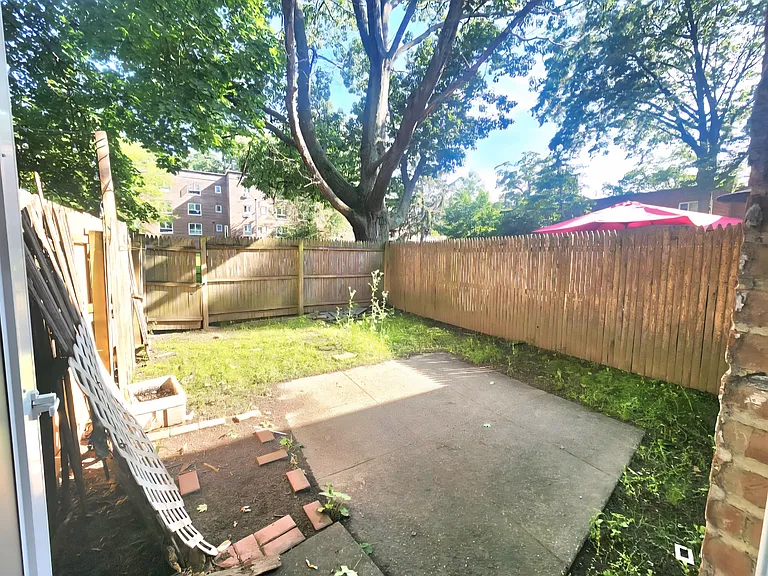197-50 Peck Ave #G — Photo 7