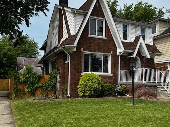 5203 Devonshire Rd, Detroit, MI 48224