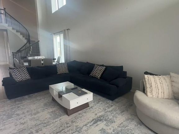 4th image of 5106 Enchanted Ln