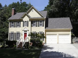 6907 Valley Dr, Raleigh, NC 27612