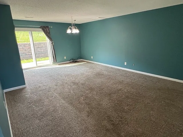 2119 Silverbrook Dr — Photo 5