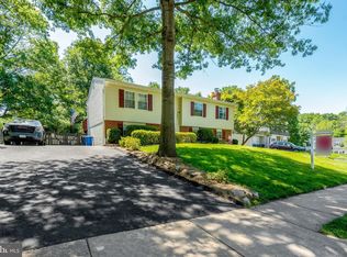 9231 Landgreen St, Manassas, VA 20110