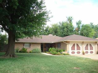 9513 Essex Ave, Oklahoma City, OK 73120