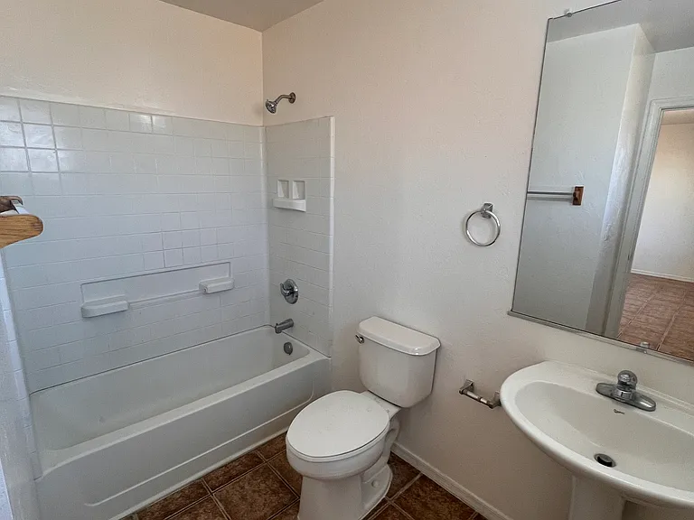 1505 N Yavapai St #1 — Photo 10